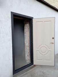 Дверь с внутренней панелью МДФ