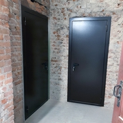 Фото металлических технических дверей