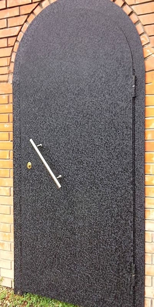 Арочная порошковая дверь