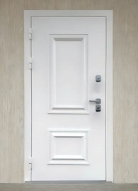 Белая металлобагетная дверь