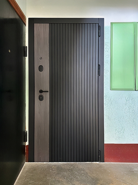 Дверь для квартиры с МДФ