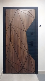 Дверь с комбинированной панелью МДФ