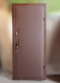 Дверь с коричневой винилискожей