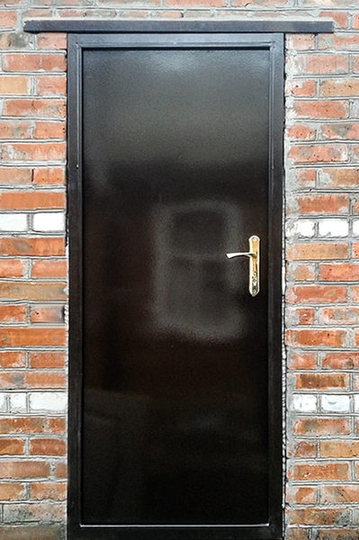 Дверь с внутренним открыванием