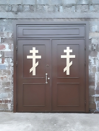 Двустворчатая дверь для храма