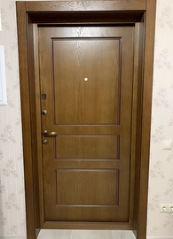 Квартирная дверь с отделкой МДФ