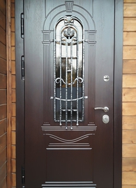 Металлическая остекленная дверь с МДФ