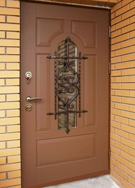 Металлофиленчатая дверь со стеклом