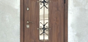 Остекленные двери для частных дверей: работы в марте