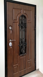 Остекленная МДФ дверь