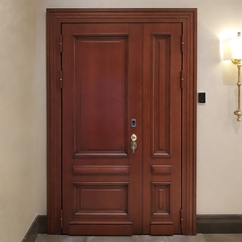 Полуторная дверь с багетом