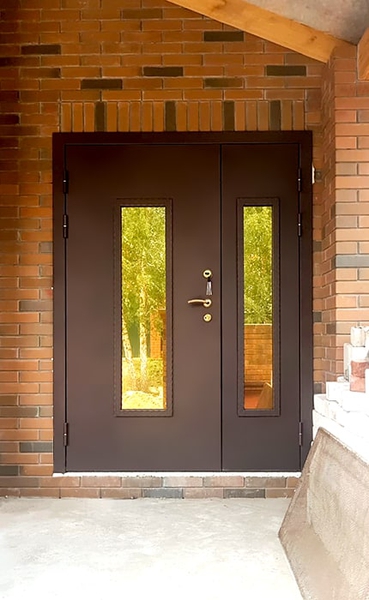 Полуторная остекленная дверь