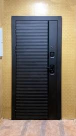 Темная дверь МДФ