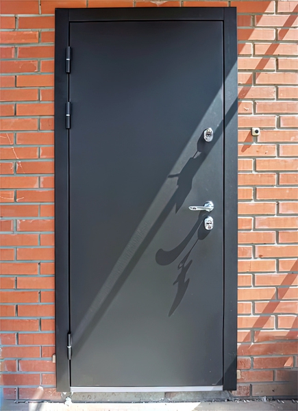 Уличная дверь с влагостойким покрытием