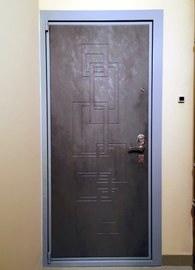 Входная дверь в квартиру