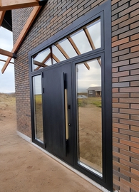 Входная группа со стеклами