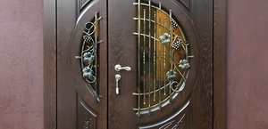 Изготовление парадной двери для частного коттеджа в Подольске