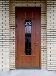 Одностворчатая дверь с МДФ